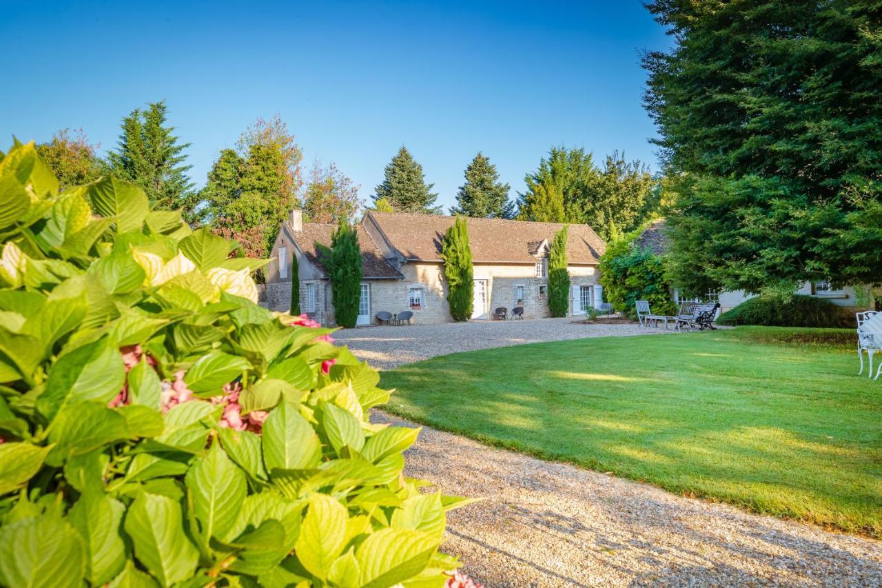 Domaine De L'Oiseau Panzió Gergy Kültér fotó
